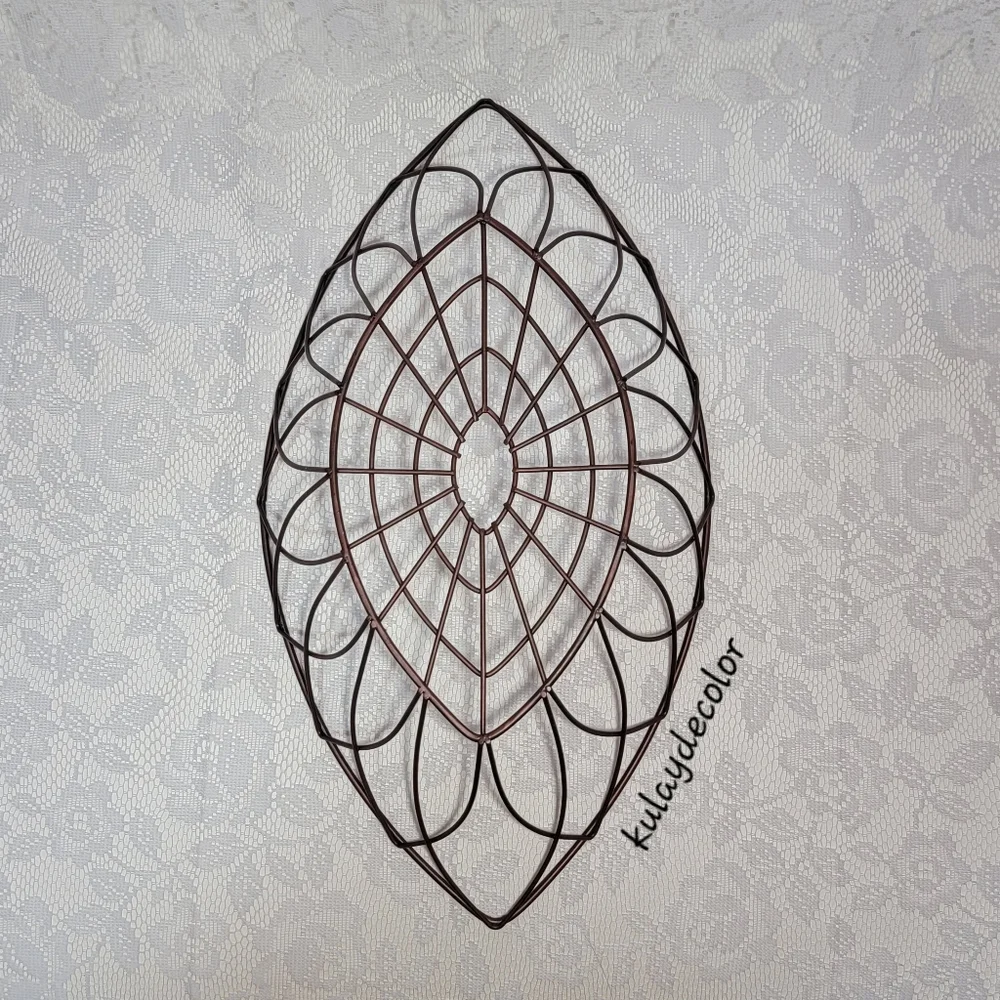 Vintage Large Metal Wire Fruit Basket 17.25